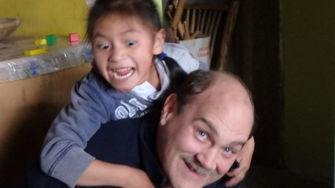 Yupanqui playing with Achi Taita