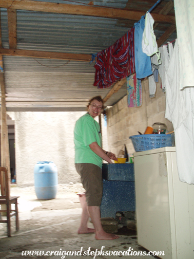 Steph does the dishes Steph does the dishes