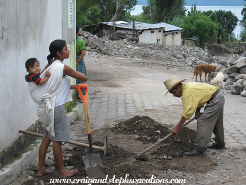 Fixing the road in San Marcos Fixing the road in San Marcos