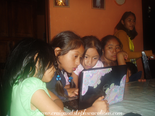 Aracely, Yesmy, Loren, Paulina, and Vanesa Aracely, Yesmy, Loren, Paulina, and Vanesa