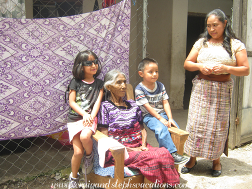 Aracely, Abuela, Eddy, and Paulina Aracely, Abuela, Eddy, and Paulina
