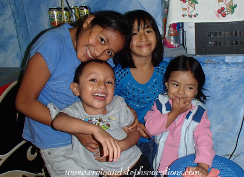 Yoselin, Chino, Aracely, and Diana