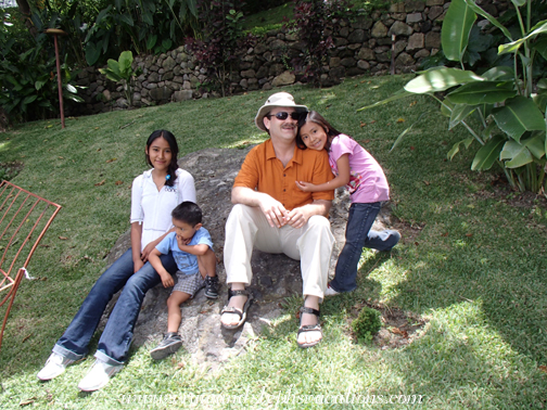 Vanesa, Eddy, Craig, and Neli