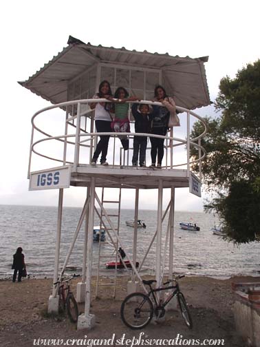 Yasmin, Aracely, Eddy, and Paola Yasmin, Aracely, Eddy, and Paola