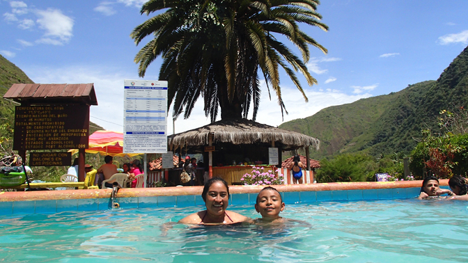 Paulina and Eddy at the hot springs