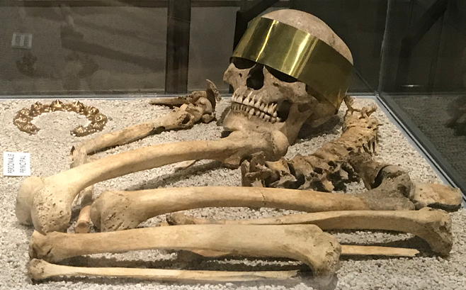 Remains of a Kaqchiqel nobleman, found in a tomb behind Temple 2 in Plaza A, Iximche