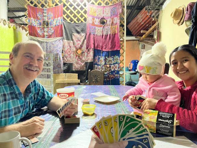 Playing Uno with Aracely