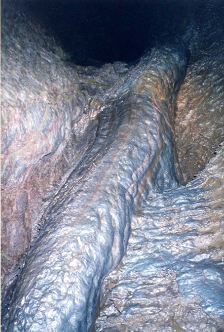 Multicolored lava, Hana Cave Tour Multicolored lava, Hana Cave Tour