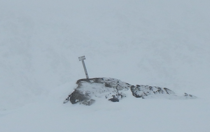 Landmark pointing us back toward Tasiilaq