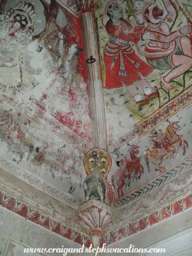 Peacock statue and paintings, Laxminarayan Temple