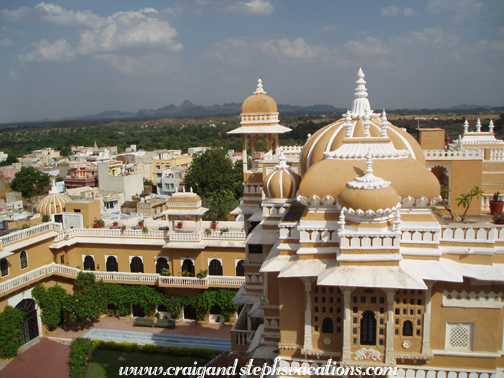 Deogarh Mahal