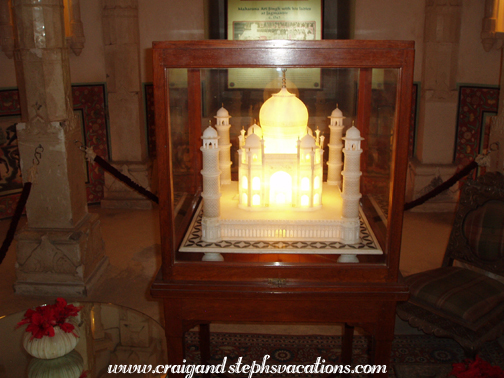 Alabaster Taj Mahal, Jag Mandir