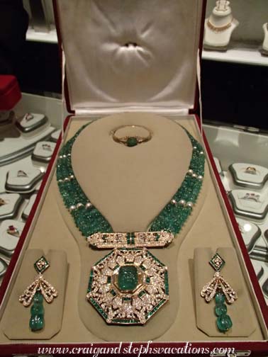 Mughal emeralds and diamonds, Kohinoor Jewelers Mughal emeralds and diamonds, Kohinoor Jewelers