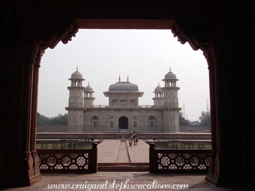 Tomb of Itimad-ud-Duala Tomb of Itimad-ud-Duala