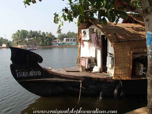 The stern of our houseboat The stern of our houseboat