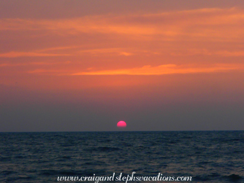 Sunset over the Arabian Sea Sunset over the Arabian Sea