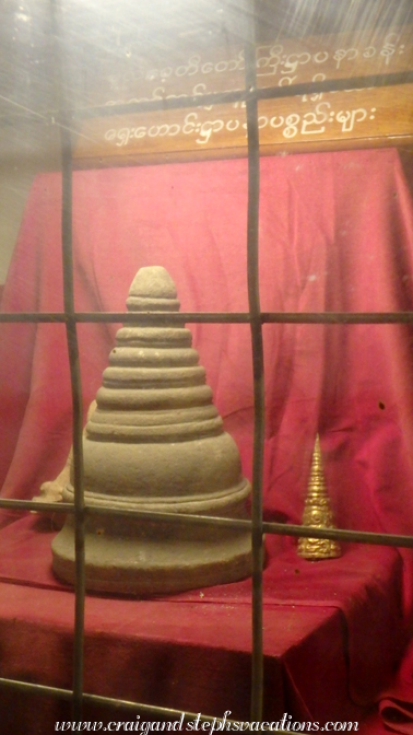 Antiquities unearthed from the Botataung Pagoda relic chamber Antiquities unearthed from the Botataung Pagoda relic chamber