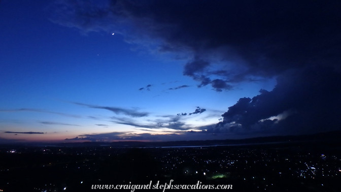 The moon and Venus from Mandalay Hill The moon and Venus from Mandalay Hill