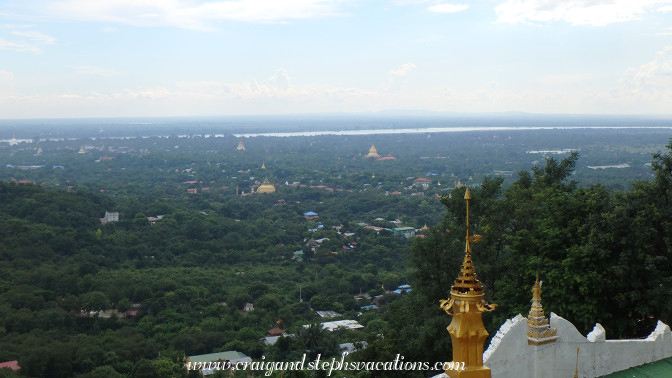View from Umin Thounzeh