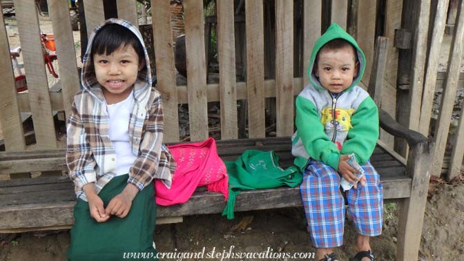 Smiling children in Kanee