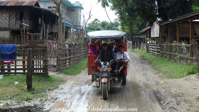 Returning to the boat via tuk-tuk
