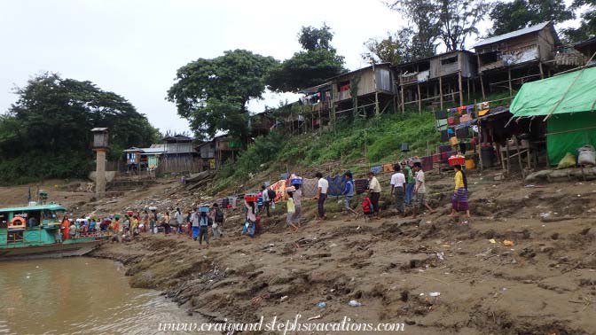 Morning rush hour on the local water taxi