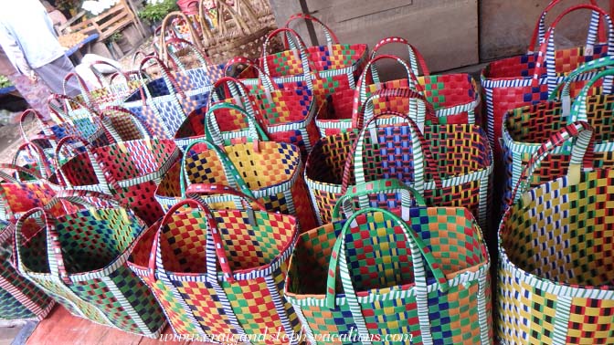 Baskets madfe from plastic shipping strapping Baskets madfe from plastic shipping strapping