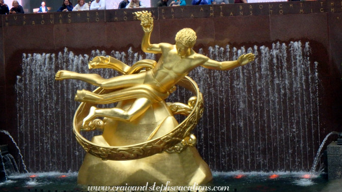 Prometheus Statue, Rockefeller Center Prometheus Statue, Rockefeller Center