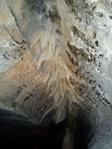 Cave formations Cave formations