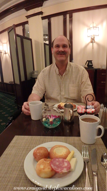 Breakfast at the Marriott Grand