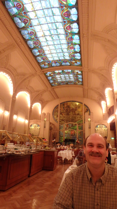Breakfast in the Belmond Grand dining room Breakfast in the Belmond Grand dining room