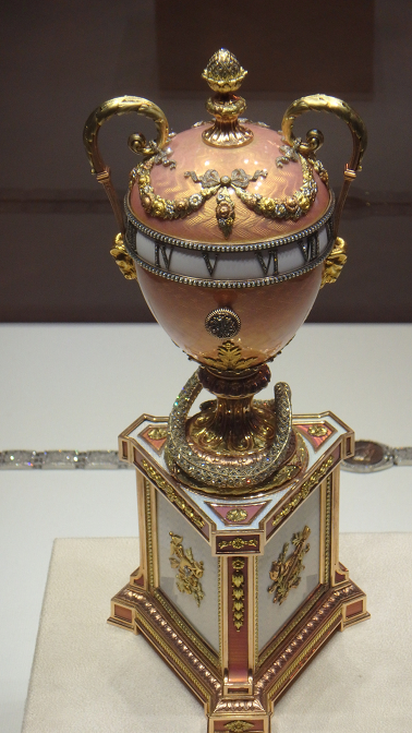 Duchess of Marlborough Egg (Pink Serpent Egg), Faberge, 1902 Duchess of Marlborough Egg (Pink Serpent Egg), Faberge, 1902