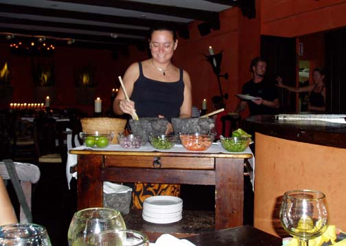 Tableside Guacamole