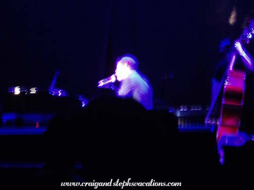 Tom Waits, Larry Taylor - Orpheum Theatre Memphis