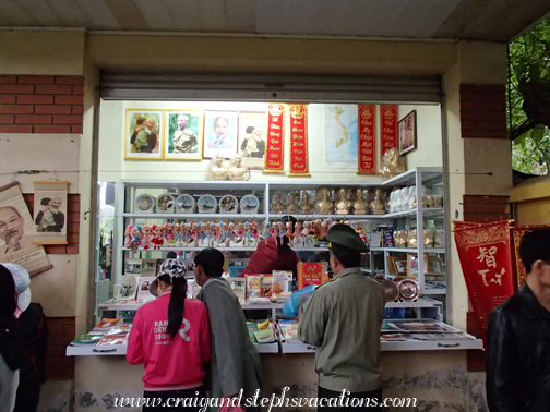 Ho Chi Minh souvenirs Ho Chi Minh souvenirs